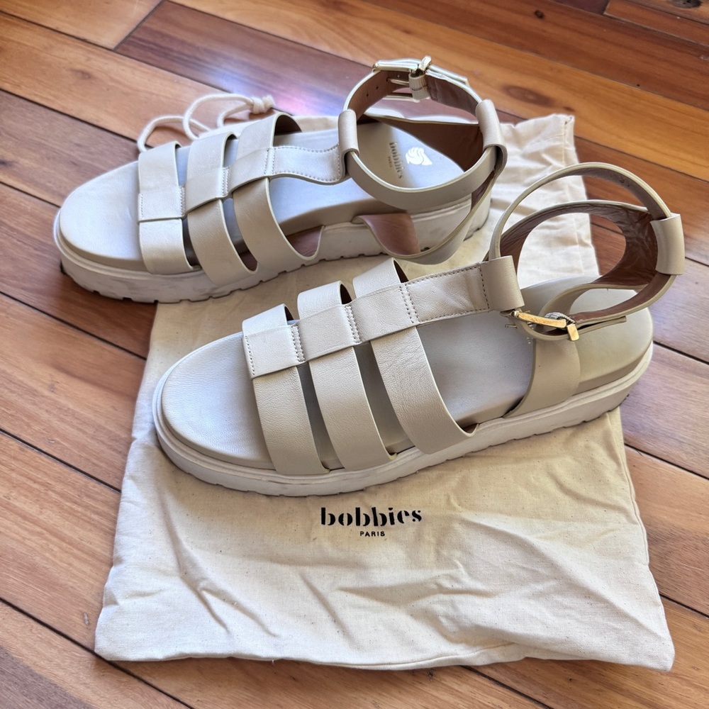 Bobbies Paris Cream Platform Sandals